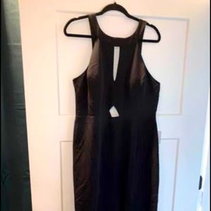 Black blackless Gown